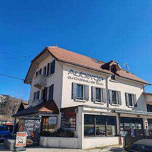 Auberge Du Chateau De Joux